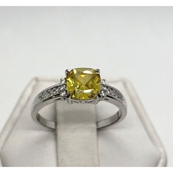 Vintage Yellow White Cubic Zirconia Ring Silver Tone Size 7.75 Engagement Style‎ - Picture 1 of 10